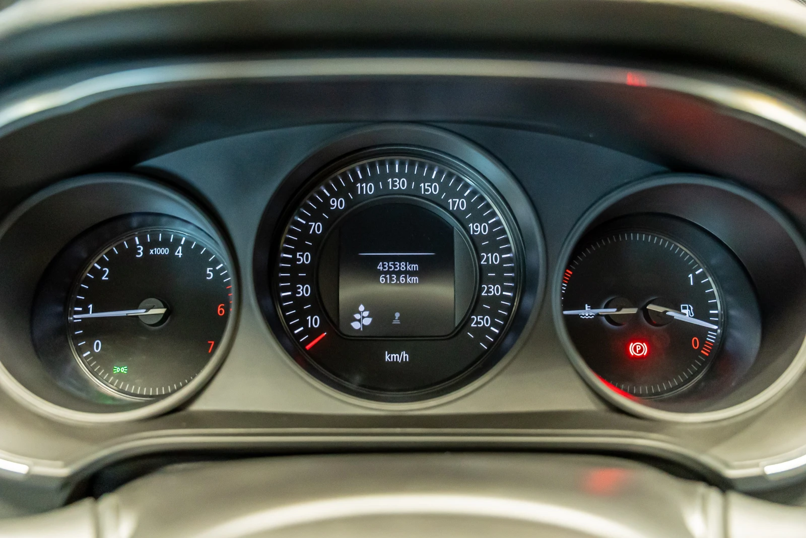 Renault Megane TCe 140 | Mobile.bg   11