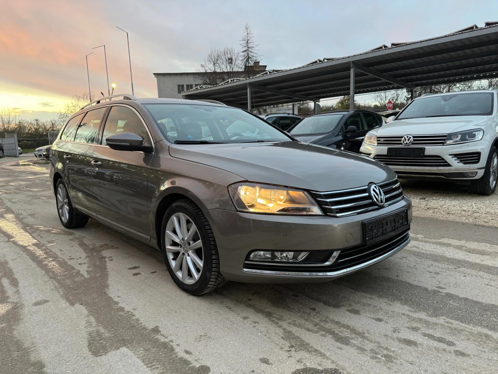 VW Passat 2.0TDI - 170к.с. - HIGHLINE - изображение 2