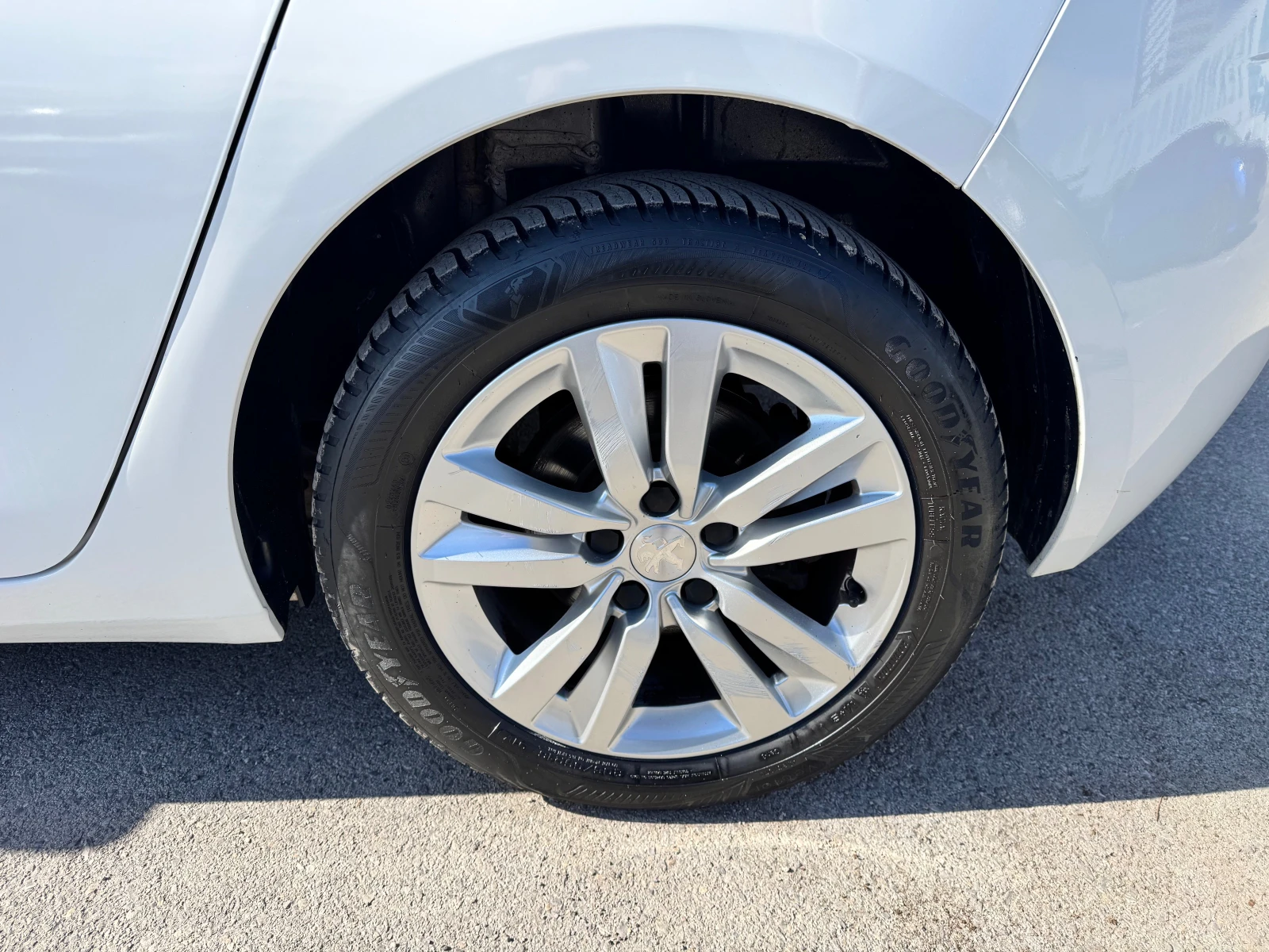 Peugeot 308 1.5HDI-EAT8-131-NAVI-EURO6 | Mobile.bg � ����������� 6