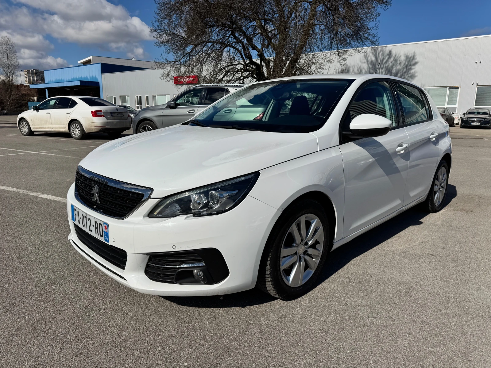 Peugeot 308 1.5HDI-EAT8-131-NAVI-EURO6 | Auto.bg — изображение 1