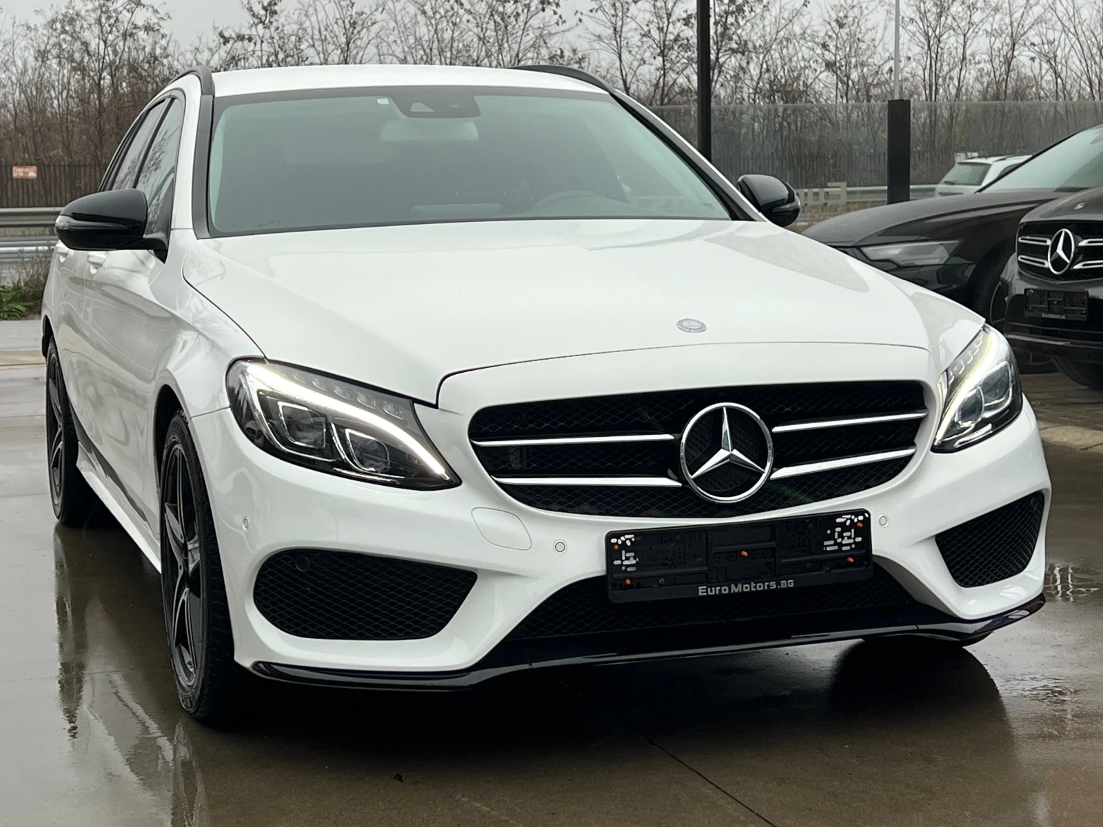 Mercedes-Benz C 220 d, 4-MATIC, AMG LINE, NIGHT PACK, FULL SERV. KATO  - изображение 3