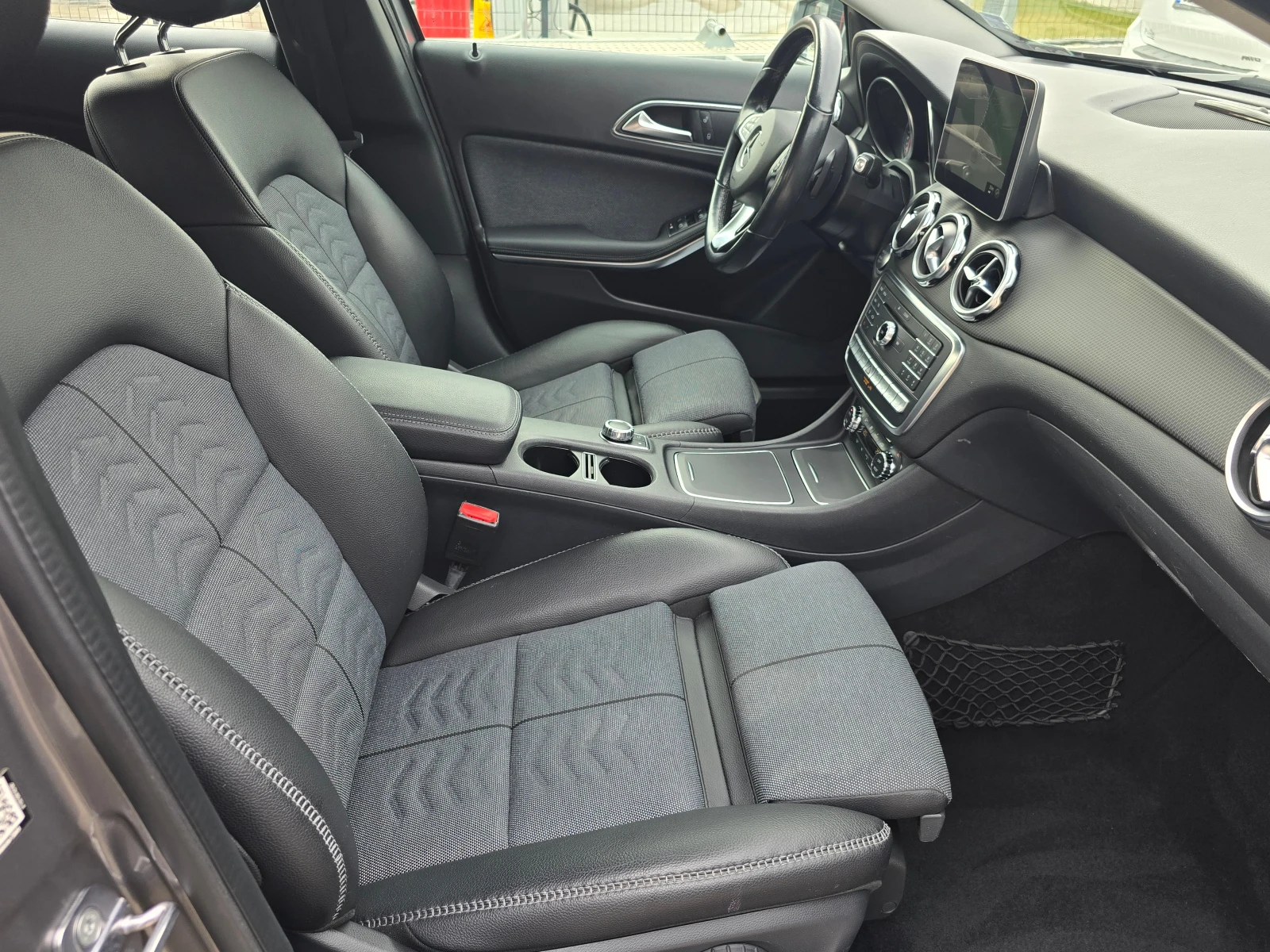 Mercedes-Benz GLA 220 CDi/Авт./Лизинг - изображение 10