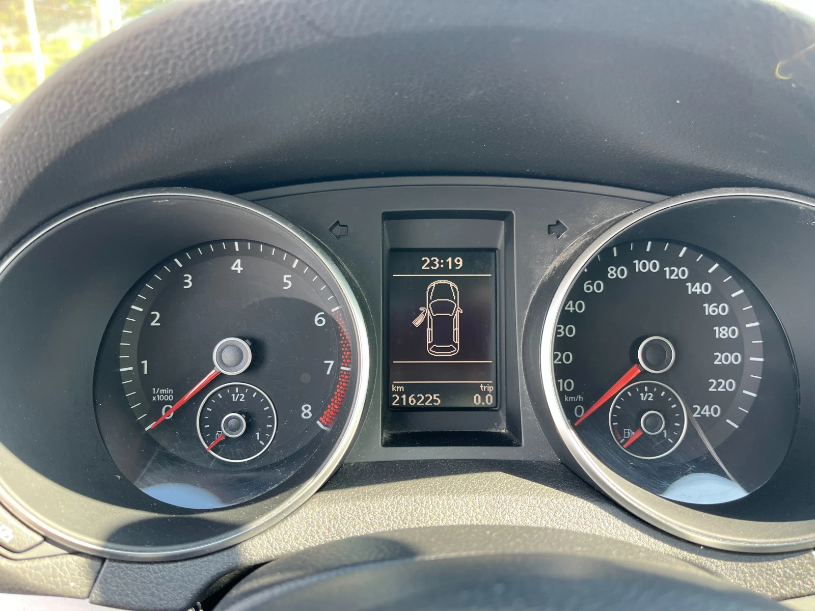VW Golf 1.6i-Газов Инжекцион, снимка 11 - Автомобили и джипове - 54122634