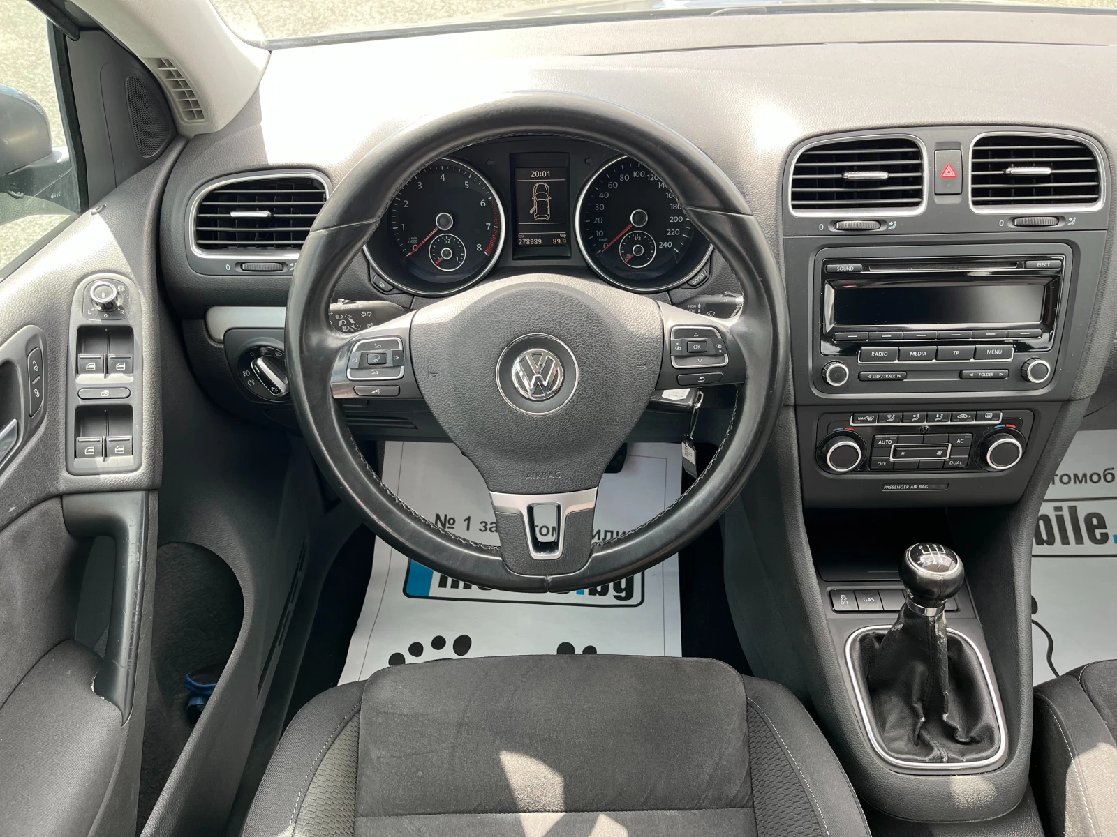 VW Golf 1.6i-Газов Инжекцион, снимка 10 - Автомобили и джипове - 54122634