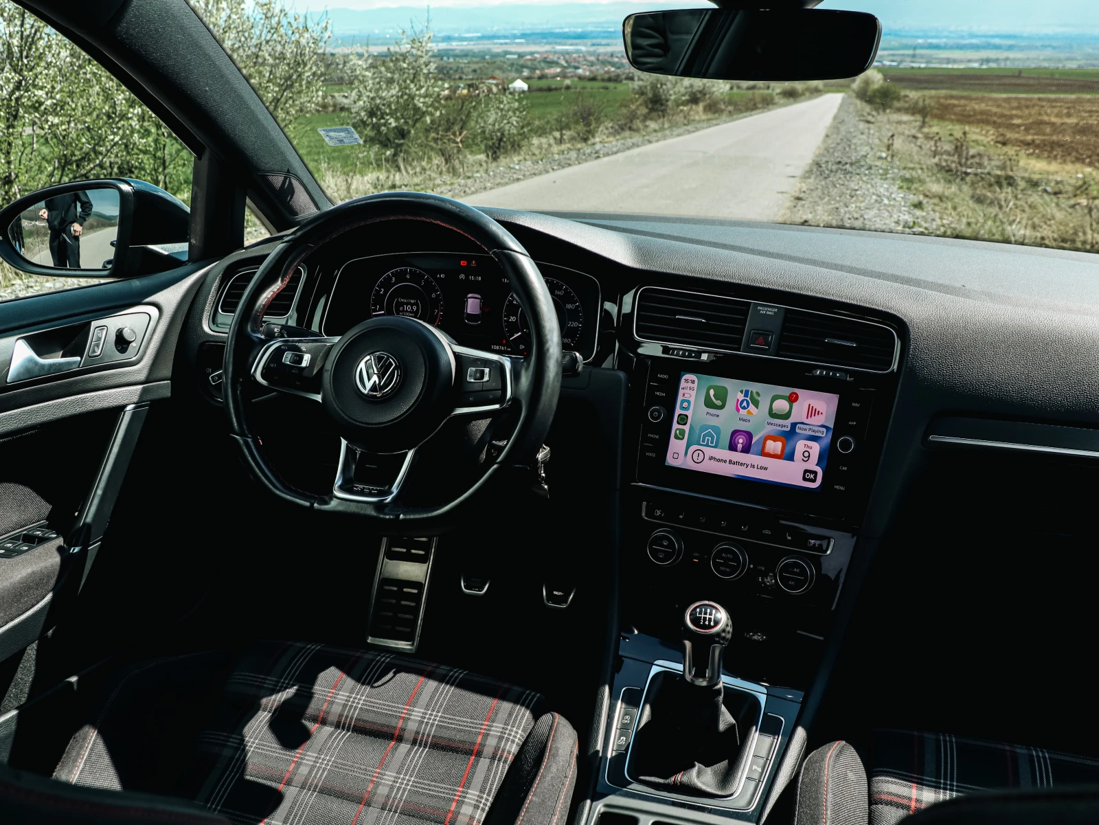 VW Golf 2.0 GTI Performance, снимка 7 - Автомобили и джипове - 54175936