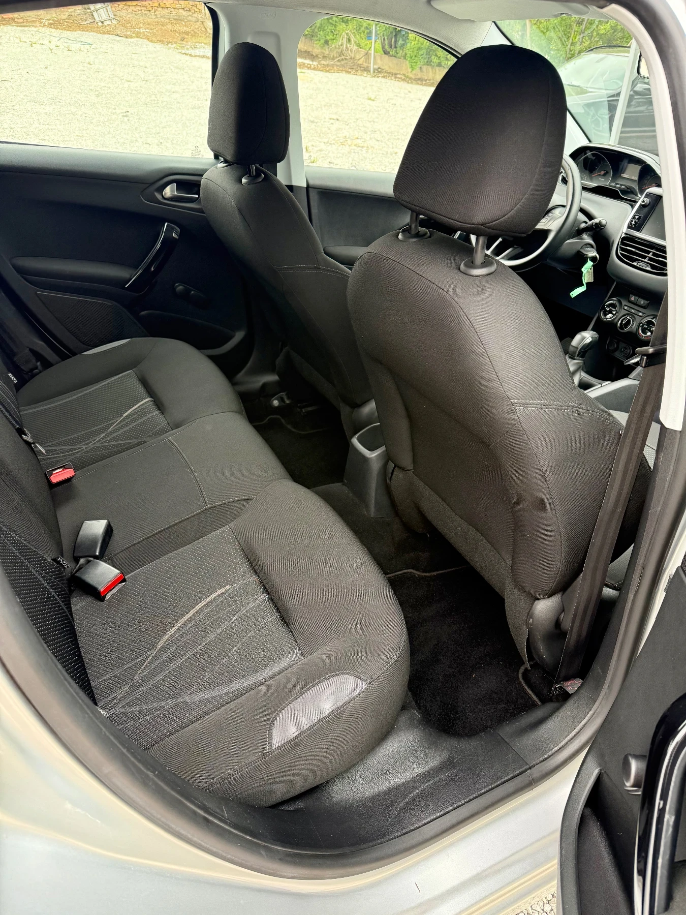 Peugeot 208 1.4HDI* �������* ����5* ���� ����* ������� | Mobile.bg � ����������� 14