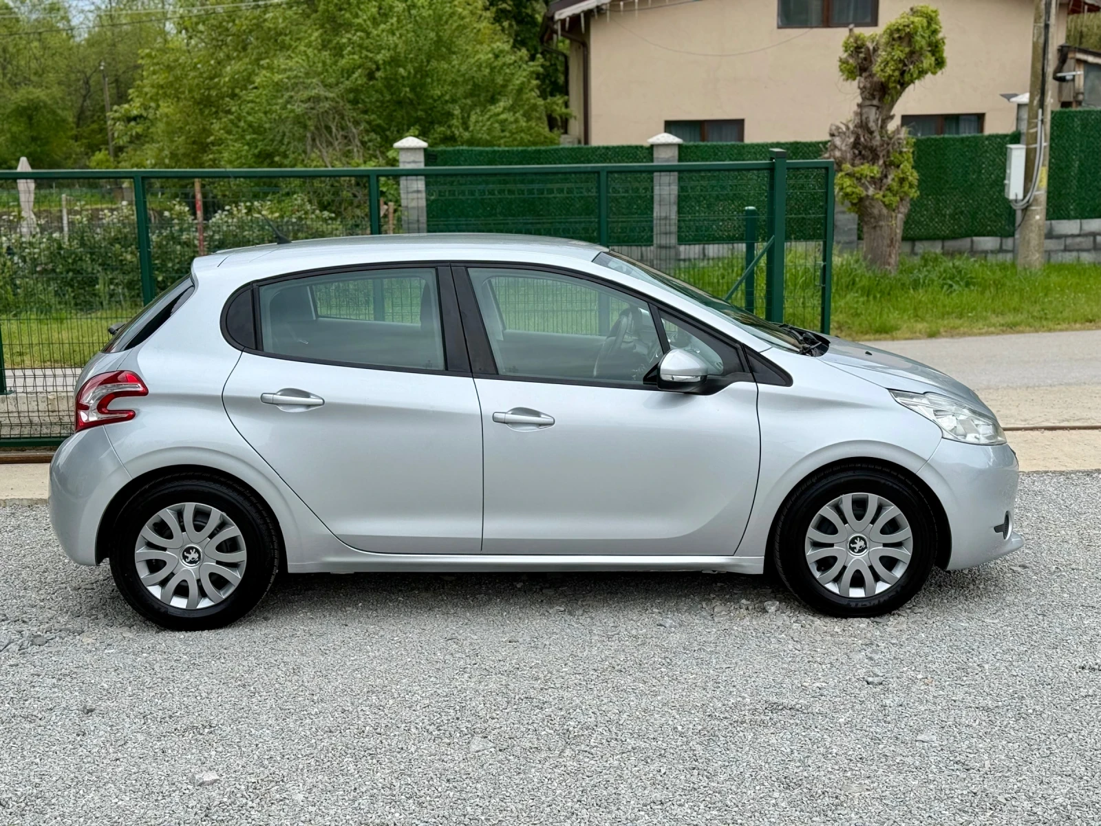 Peugeot 208 1.4HDI* �������* ����5* ���� ����* ������� | Mobile.bg � ����������� 4