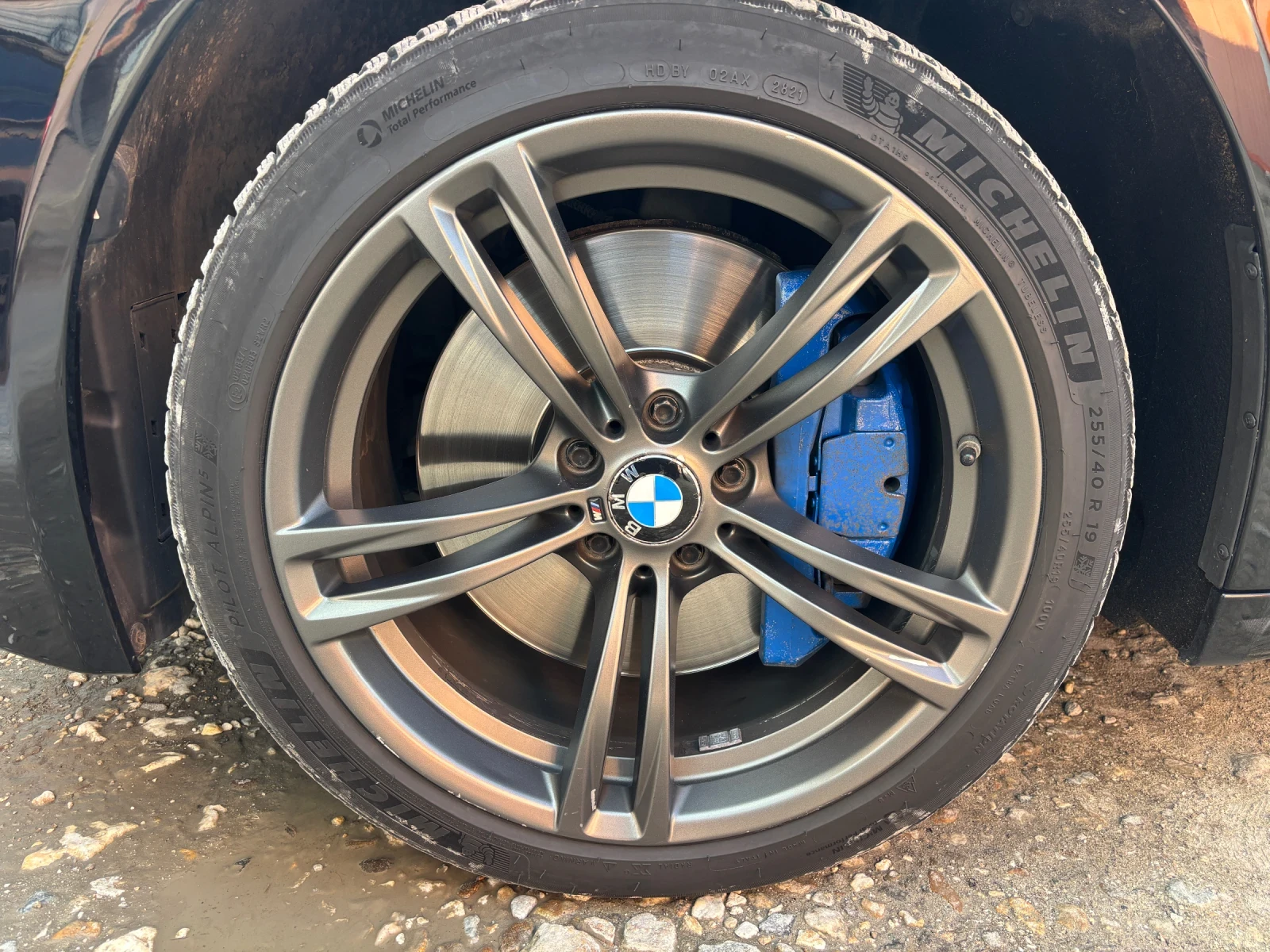 BMW 750 Full Max M Car, снимка 17 - Автомобили и джипове - 54393301