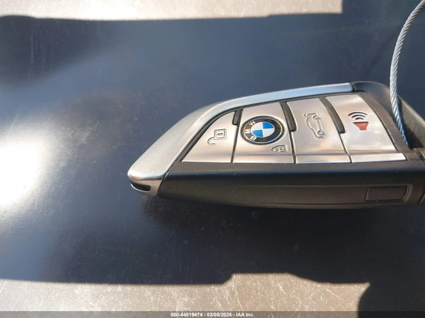 BMW 530E 2.0l Iperformance, снимка 11 - Автомобили и джипове - 54619314