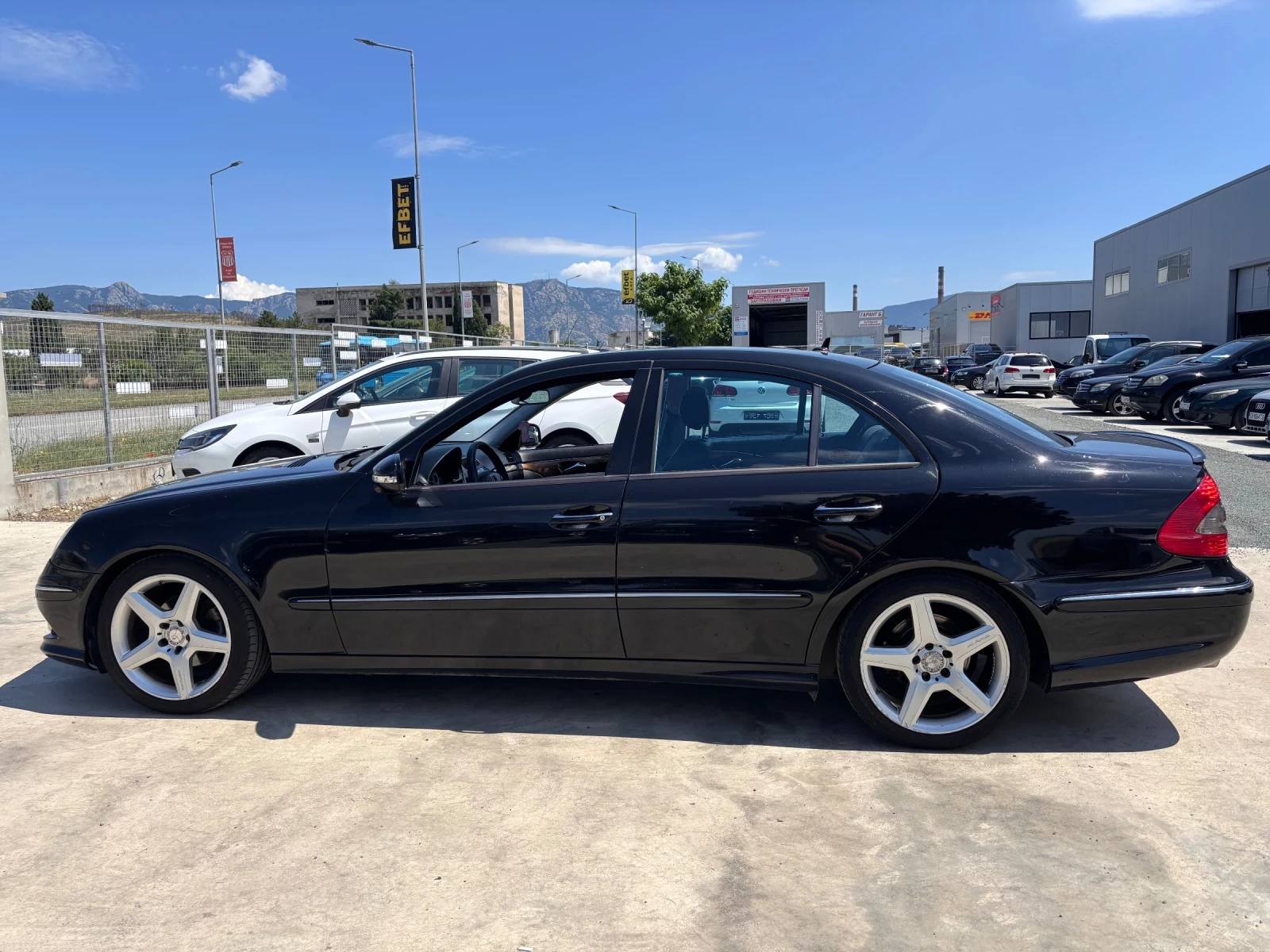 Mercedes-Benz E 280 3.0 CDI EVO, снимка 4 - Автомобили и джипове - 54954887