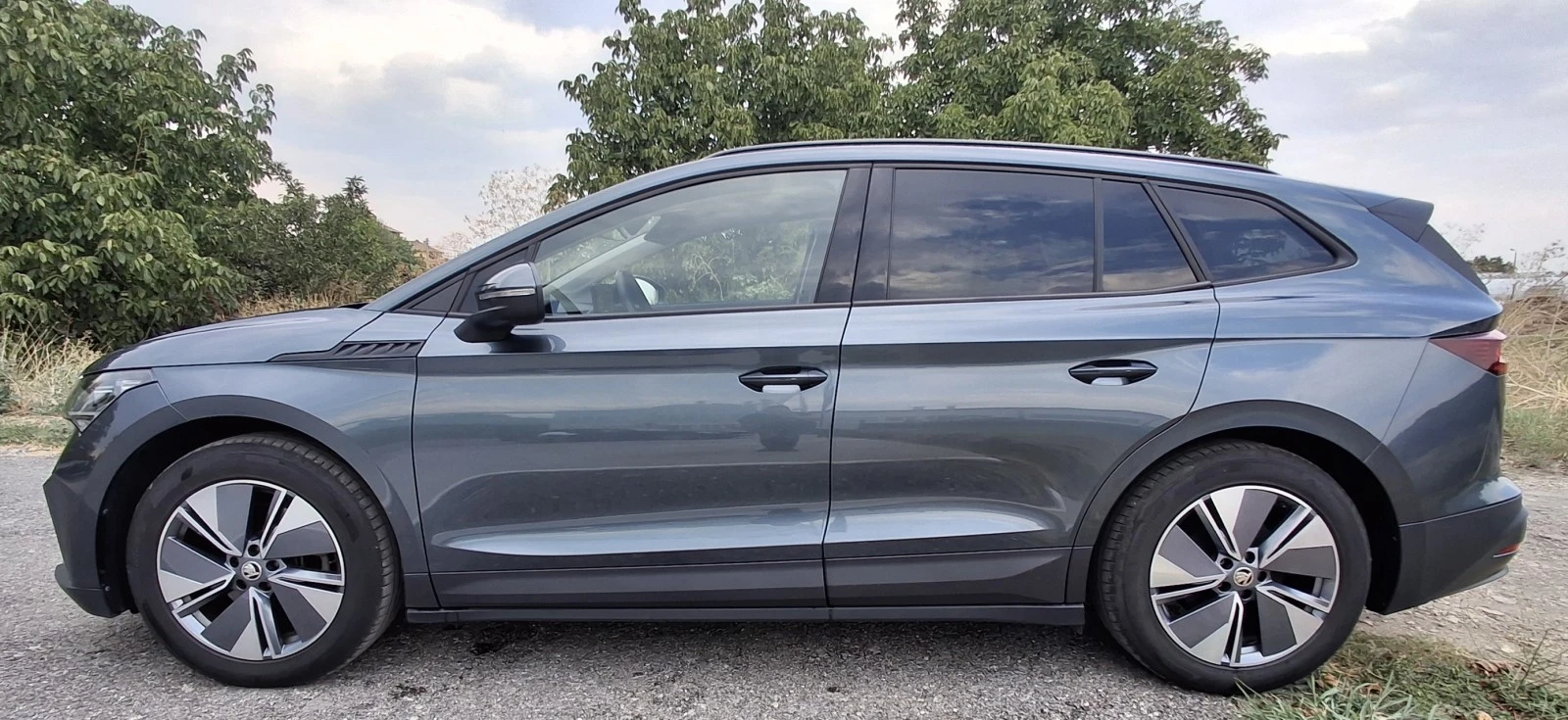 Skoda Enyaq iV 60, снимка 8 - Автомобили и джипове - 55411095