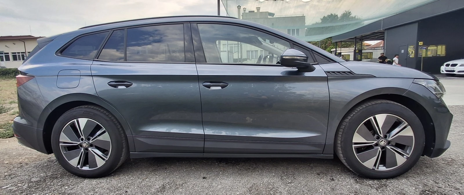 Skoda Enyaq iV 60, снимка 4 - Автомобили и джипове - 55411095