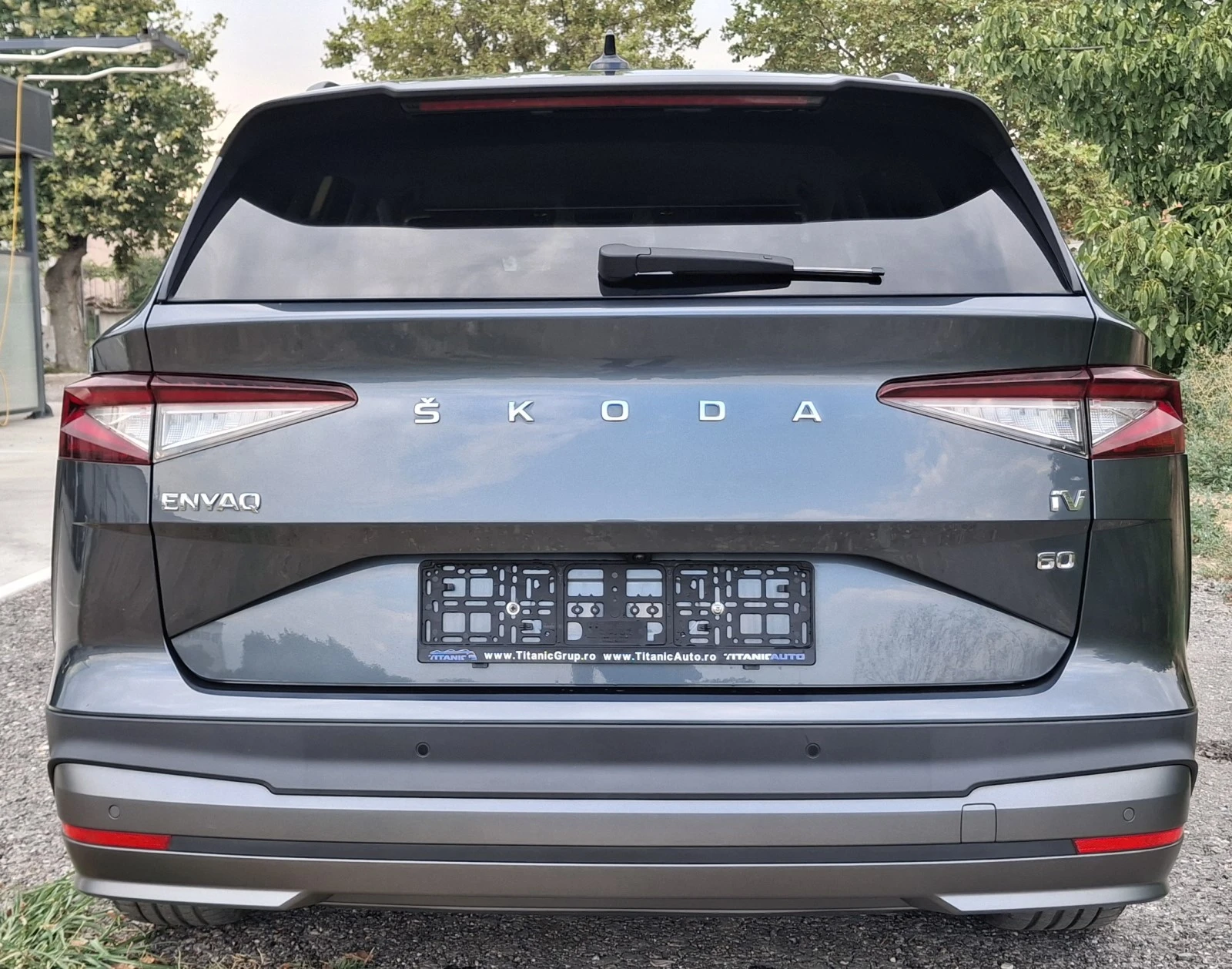 Skoda Enyaq iV 60, снимка 6 - Автомобили и джипове - 55411095