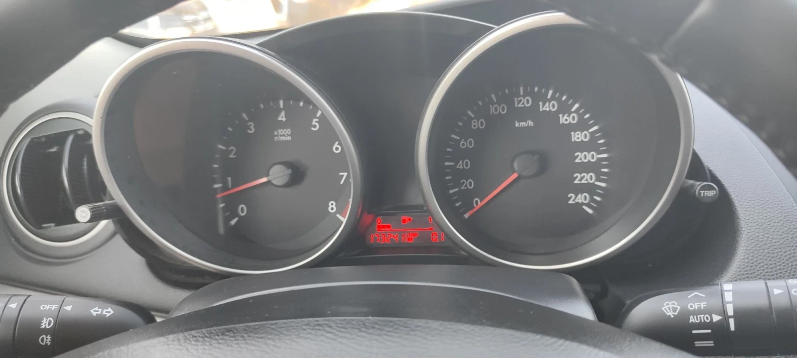 Mazda 3 1.6I, снимка 15 - Автомобили и джипове - 55571205