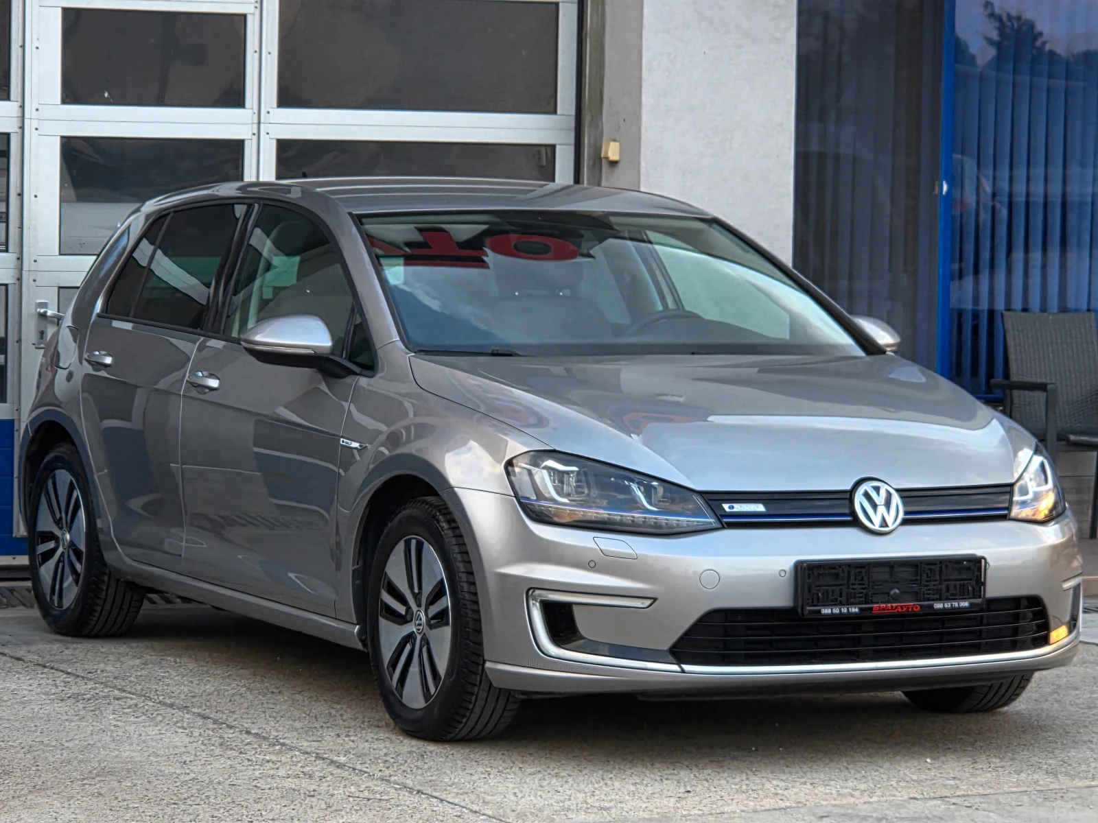 VW Golf Е-GOLF 7/HIGH-LINE, снимка 2 - Автомобили и джипове - 55580840