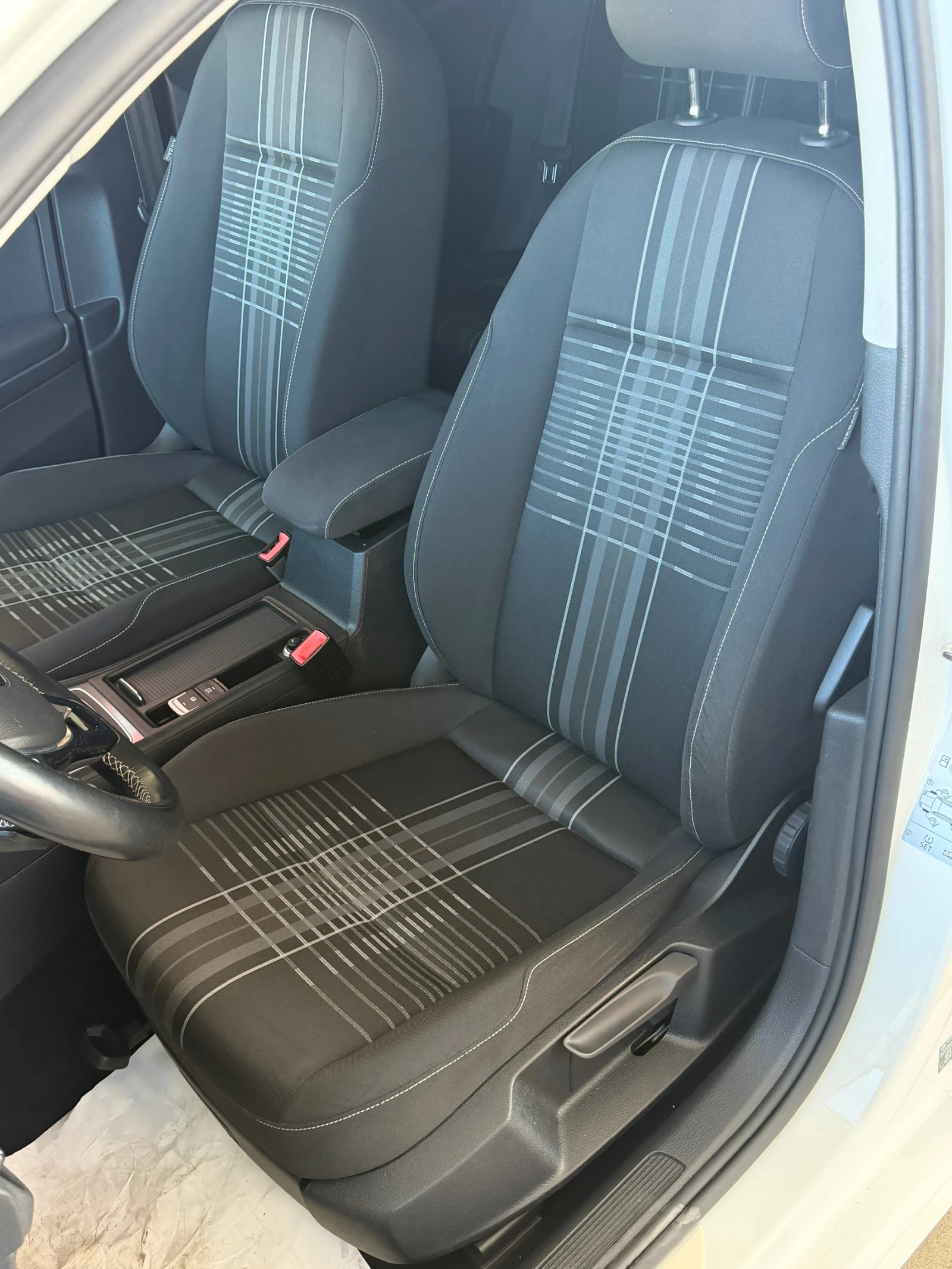 VW Golf, снимка 8 - Автомобили и джипове - 55963566