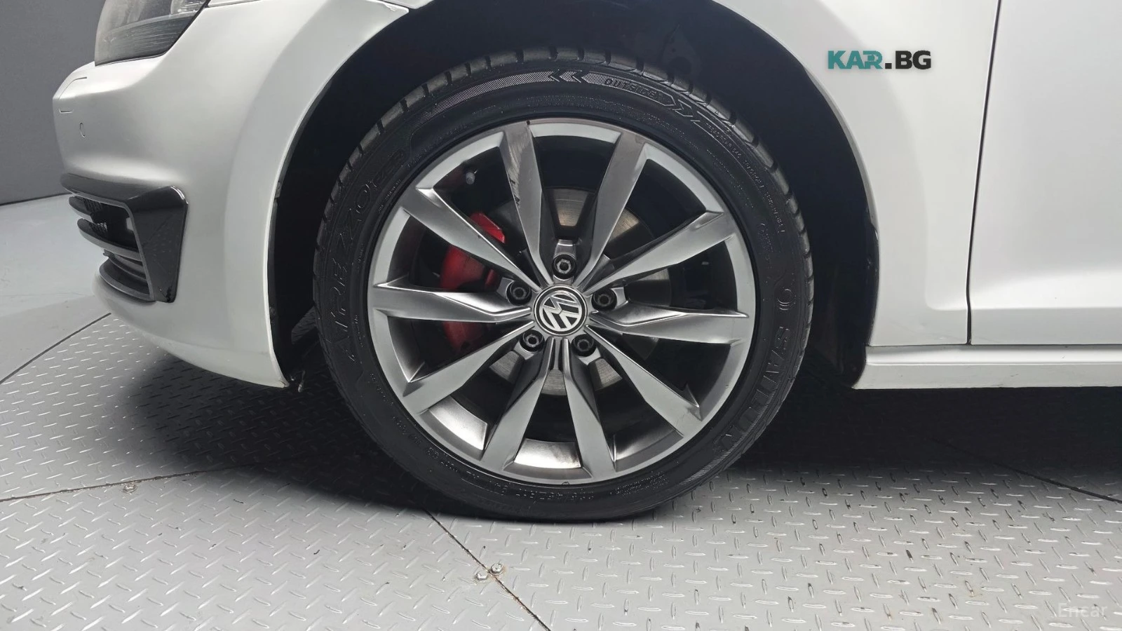VW Golf 2.0 TDI PREMIUM* КОЖА* ПОДГРЕВ* ПАНО* НАВИ* КАМЕРА, снимка 5 - Автомобили и джипове - 56047035