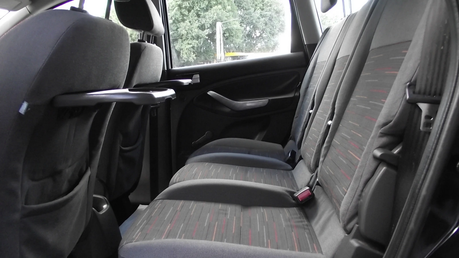 Ford C-max 1.6.d.90.k.c.4.100 km., снимка 15 - Автомобили и джипове - 56103336
