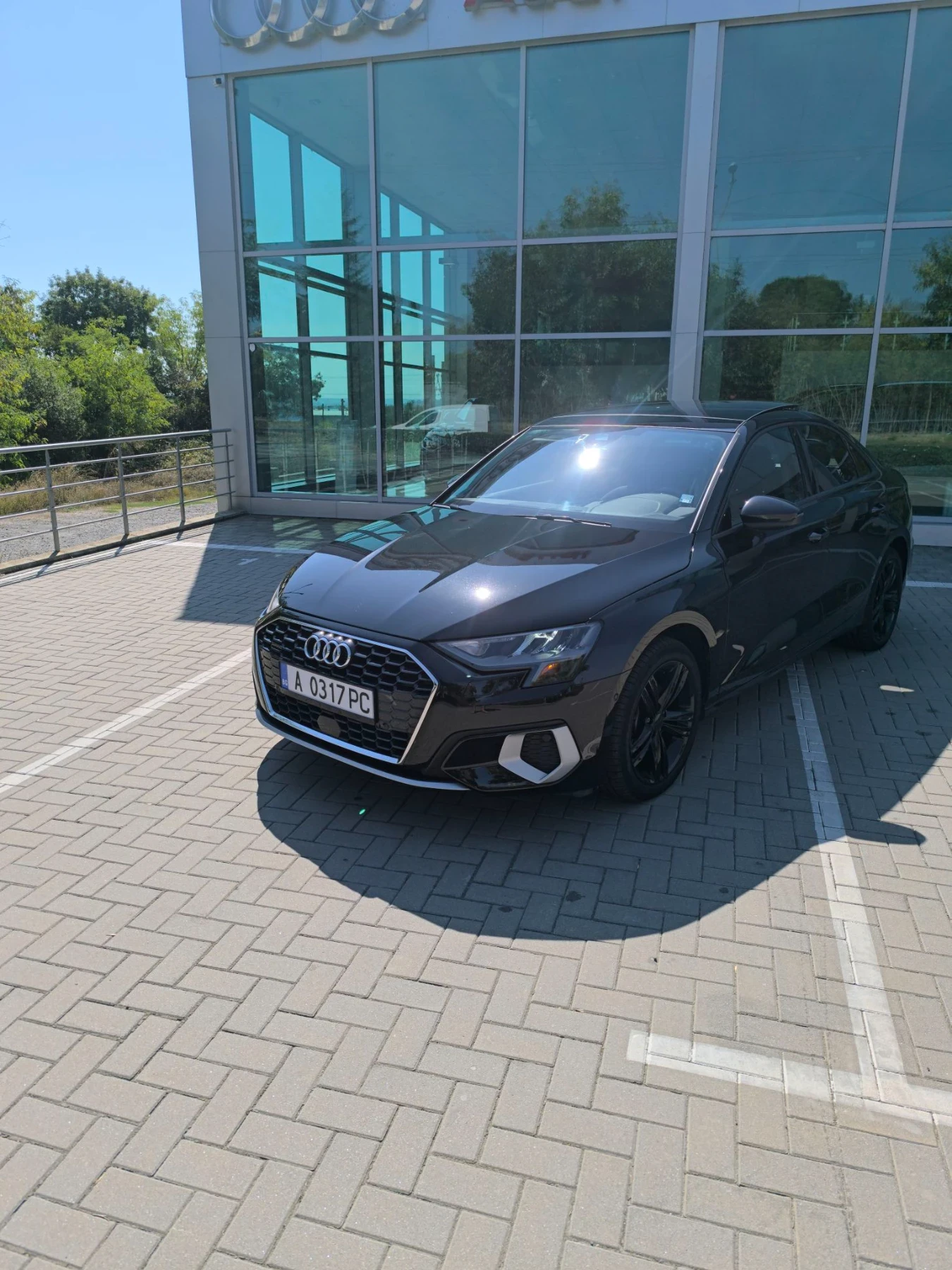 Audi A3 40 TFSI, снимка 2 - Автомобили и джипове - 56151006