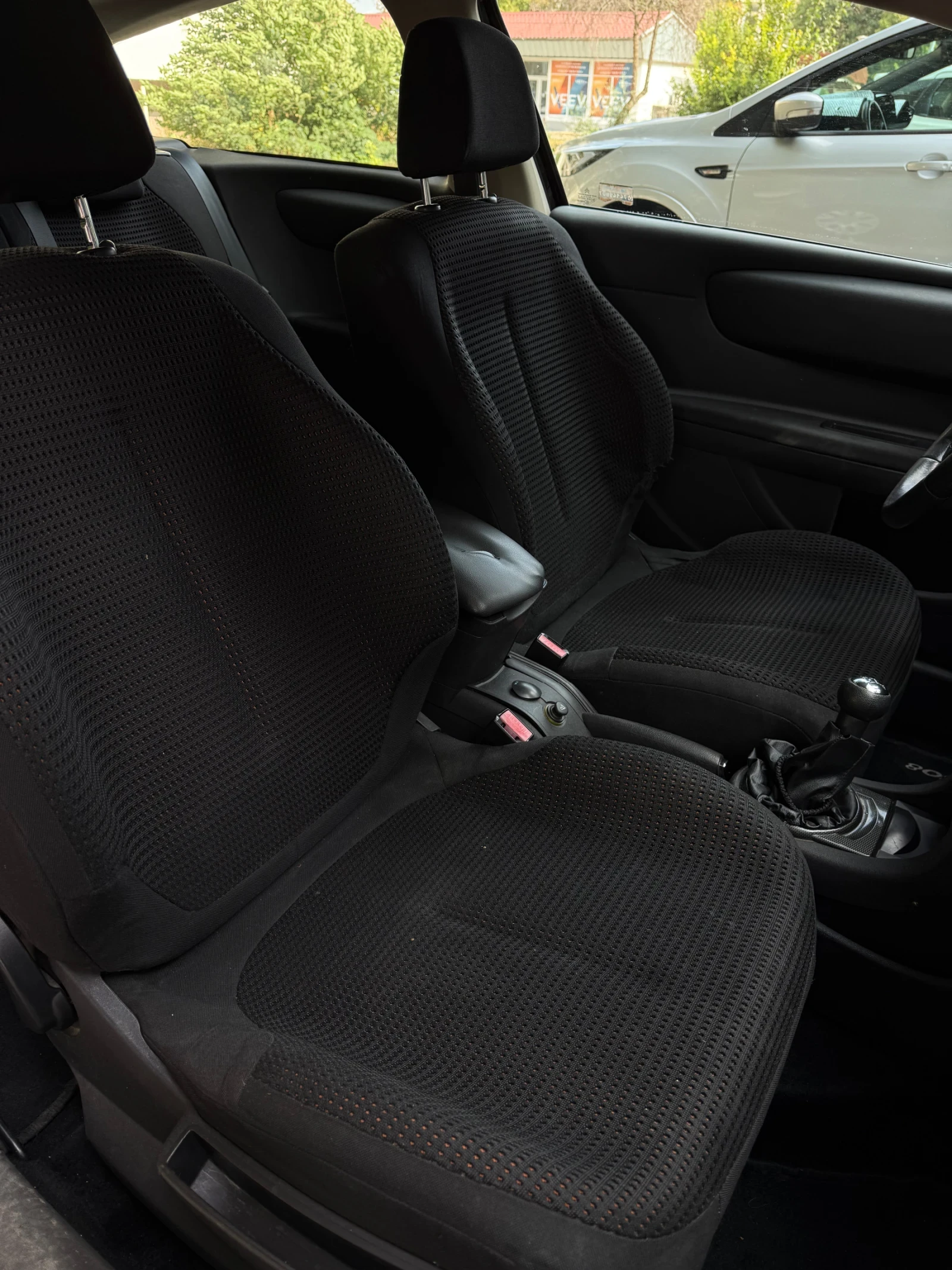 Citroen C4 1.6 HDI 109, снимка 11 - Автомобили и джипове - 56174364