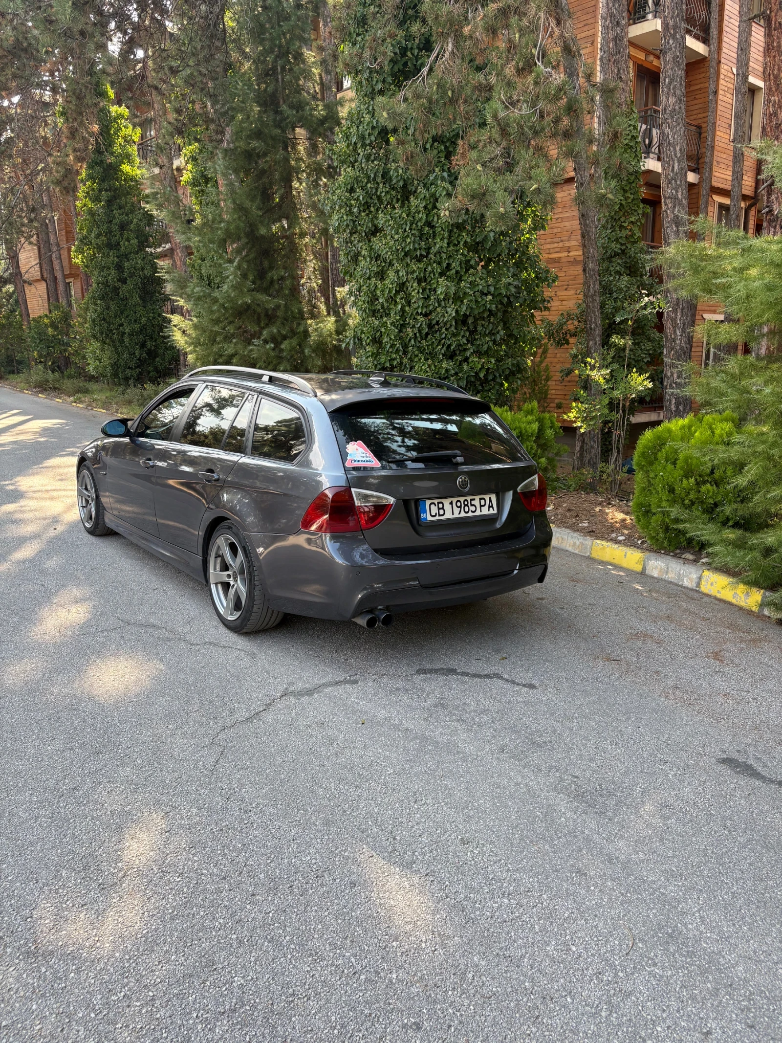 BMW 320, снимка 4 - Автомобили и джипове - 56216198