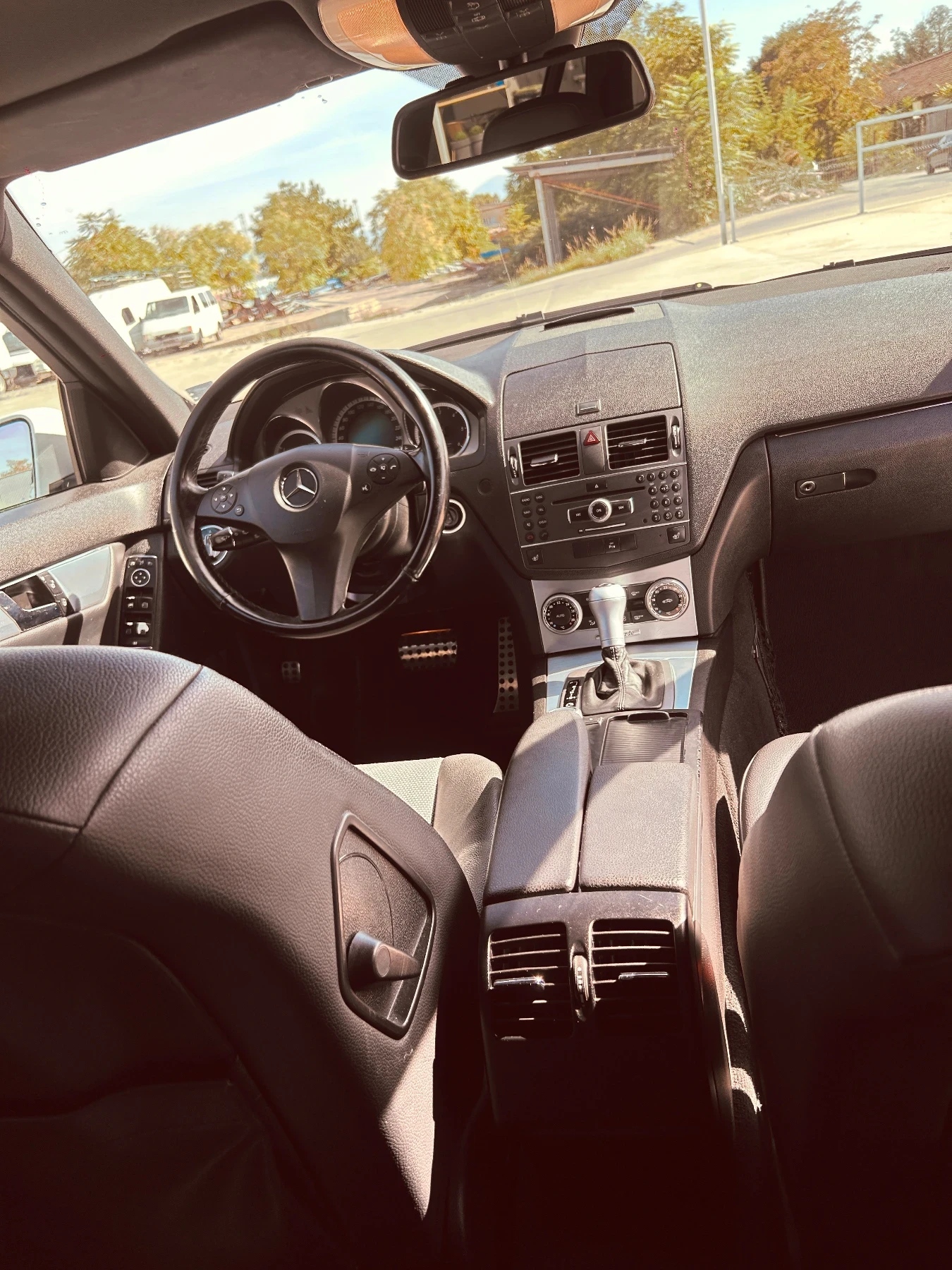 Mercedes-Benz C 350, снимка 14 - Автомобили и джипове - 56413062