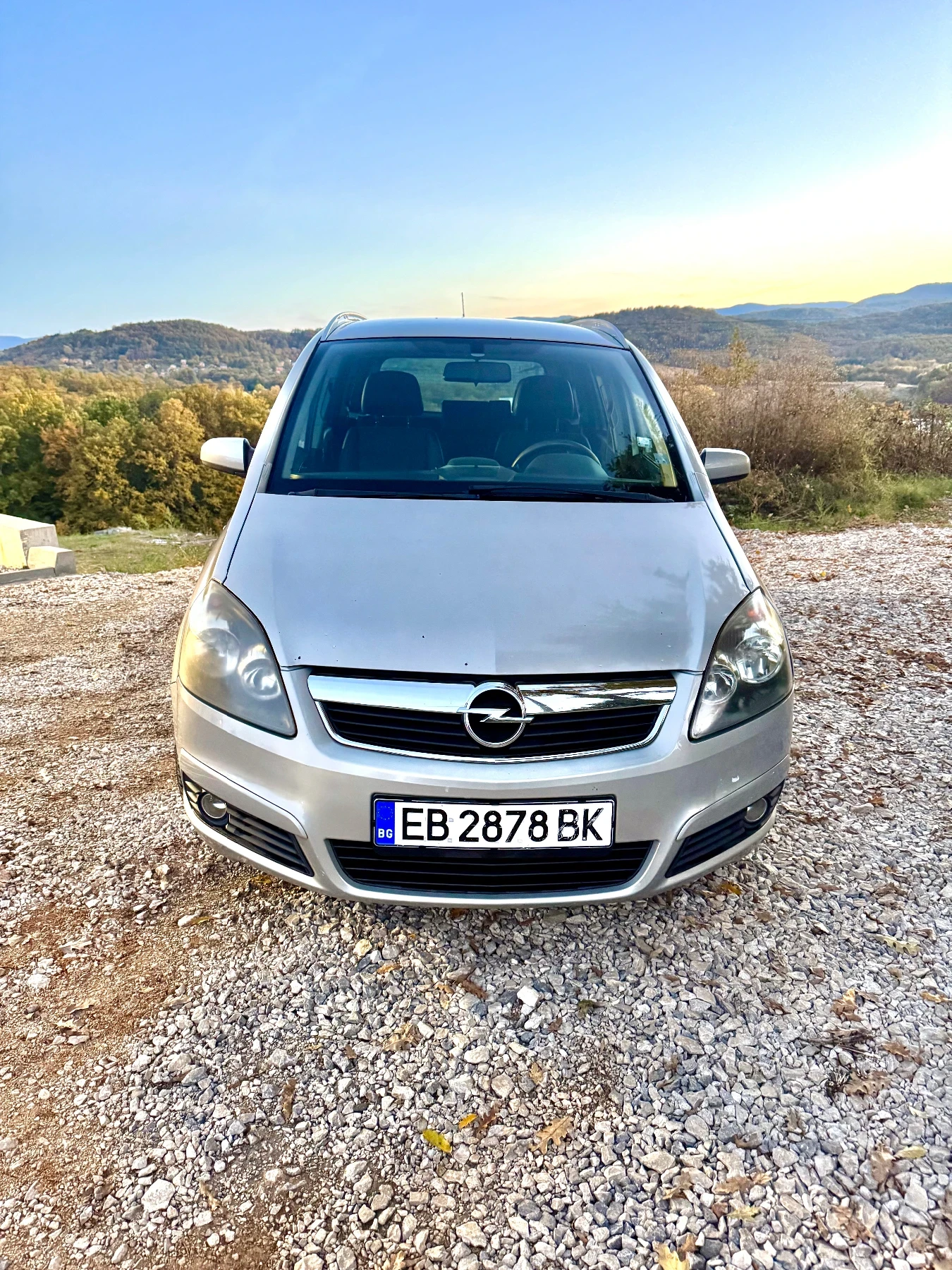 Opel Zafira 1.9 CDTi 120к.с., снимка 8 - Автомобили и джипове - 56646799