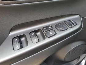Hyundai Kona EV/136HP/SELECT/CAM/NAVI/LED/CPLAY/KLESS/DIGI/253q, снимка 10