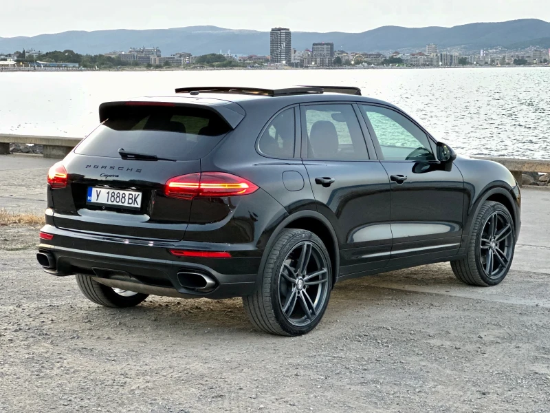 Porsche Cayenne НАПЪЛНО ОБСЛУЖЕН!, снимка 4 - Автомобили и джипове - 47540946