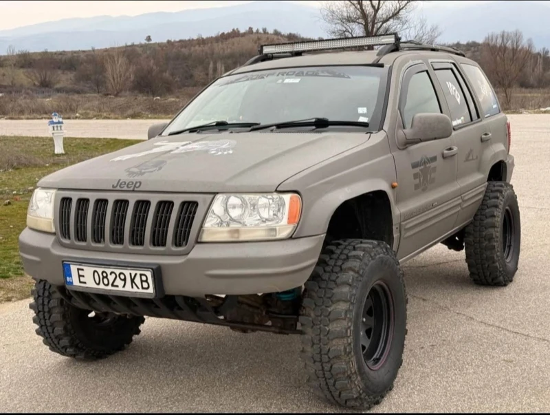 Jeep Grand cherokee 4.0 Бензин, снимка 7 - Автомобили и джипове - 49438772