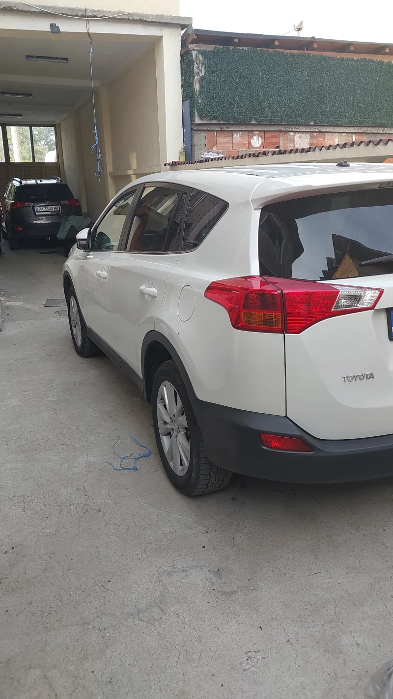 Toyota Rav4 2.0, снимка 3 - Автомобили и джипове - 52706039