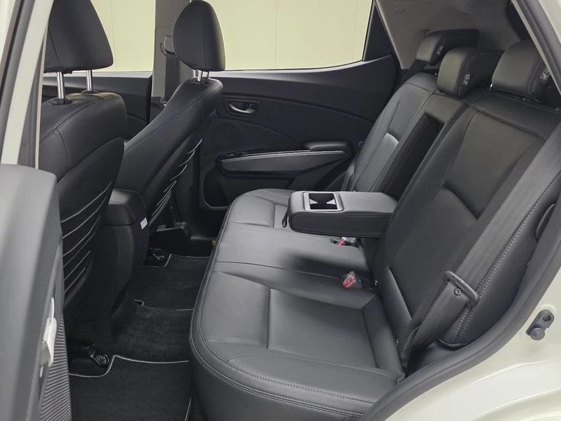 SsangYong Tivoli 1.6 Automatic КРАЙНА ЦЕНА: 19677 EUR !!!РЕАЛНА КРА, снимка 12 - Автомобили и джипове - 55968255