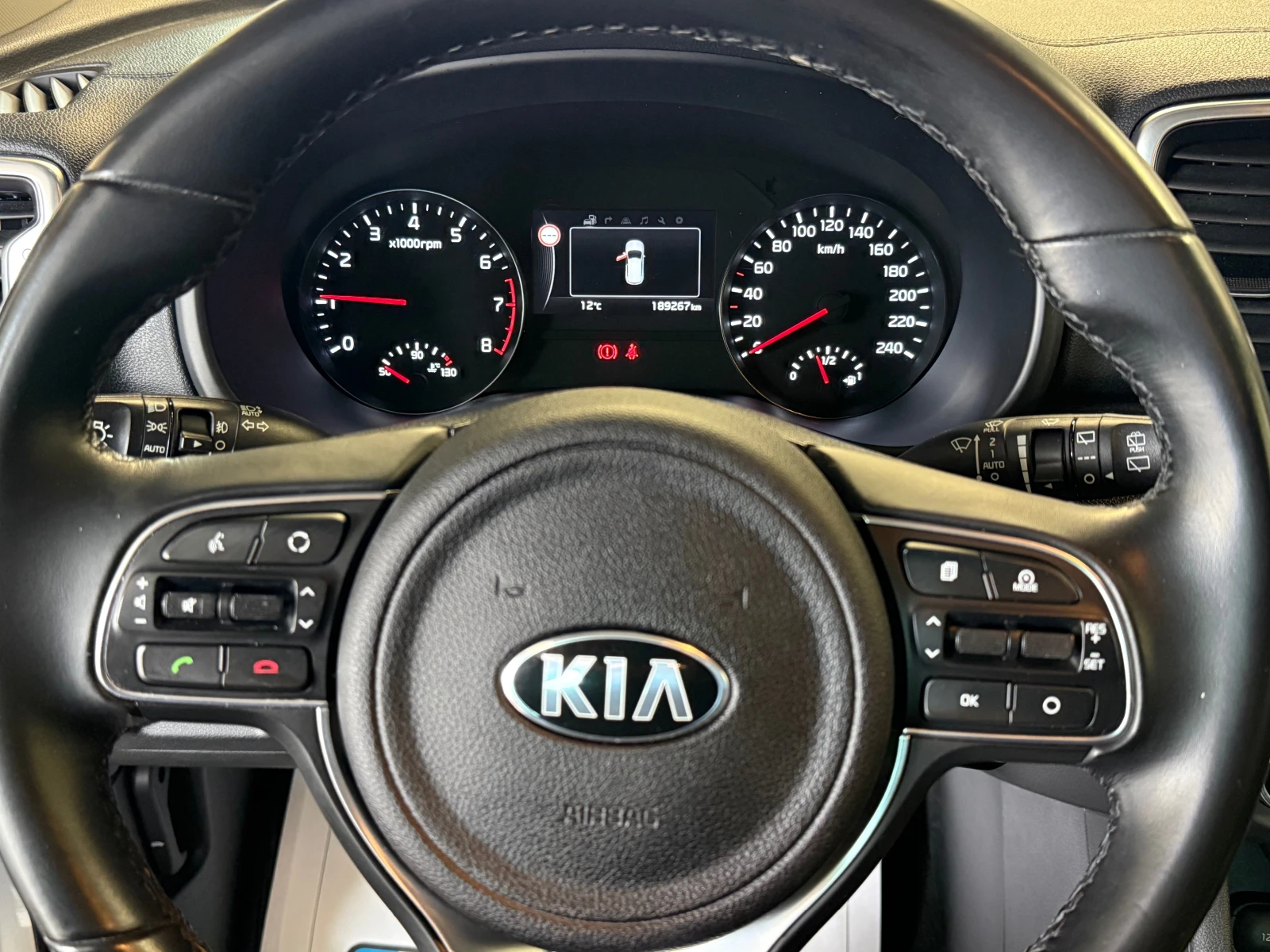 Kia Sportage 1.6 GDI, снимка 10 - Автомобили и джипове - 53935124