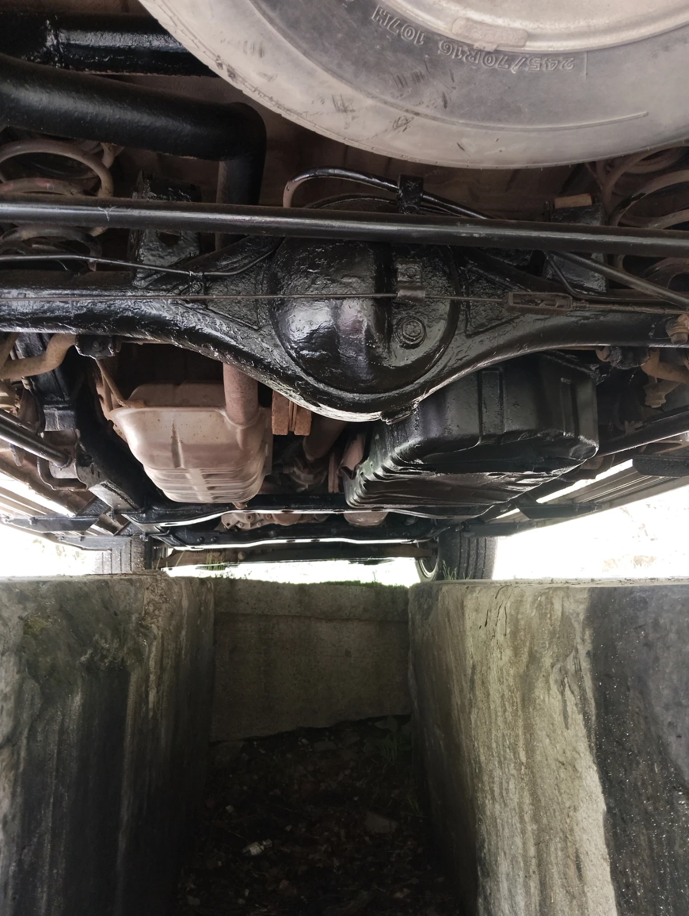 Kia Sorento 4* 4, снимка 15 - Автомобили и джипове - 54395944