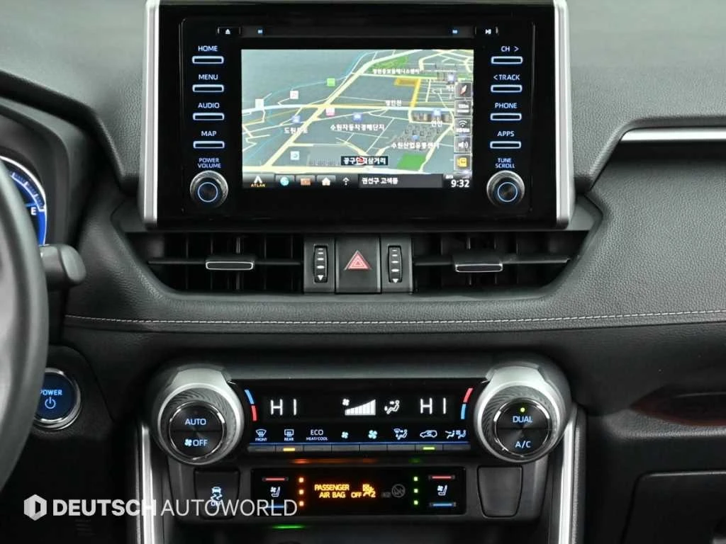 Toyota Rav4 2.5 Hybrid 4WD | MEMORY | VENTILATED | AWD, снимка 13 - Автомобили и джипове - 54731053