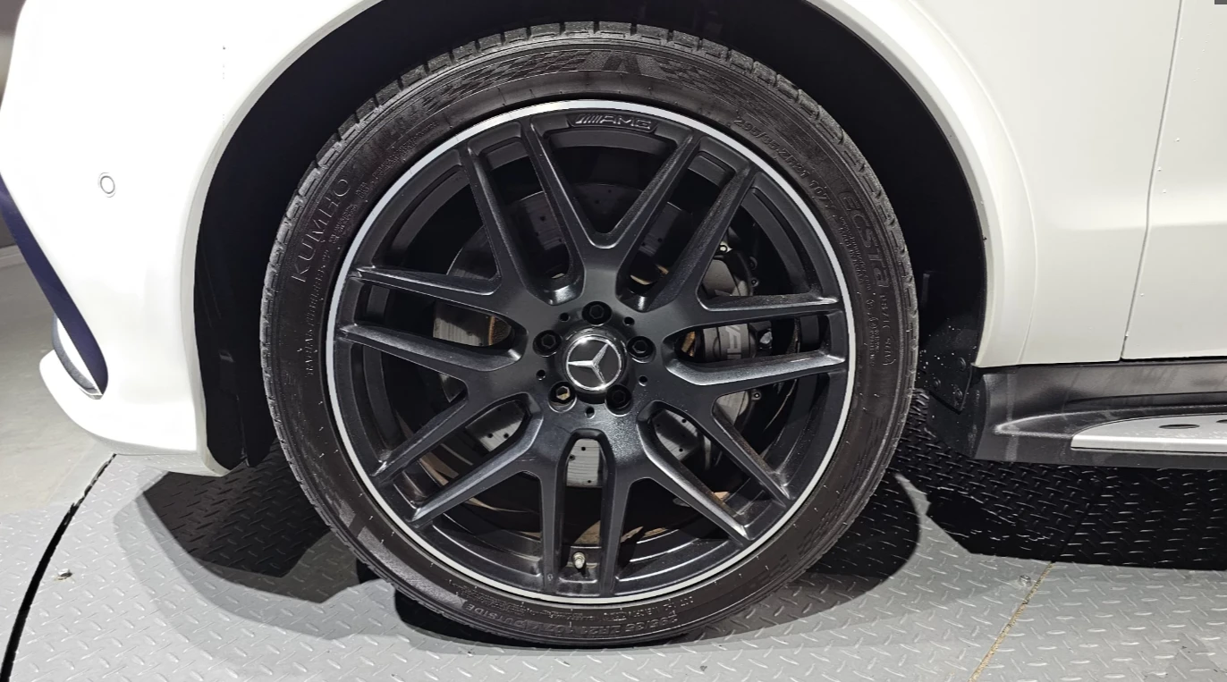 Mercedes-Benz GLE 63 AMG BURMESTER | DVD | 360, снимка 14 - Автомобили и джипове - 54948834