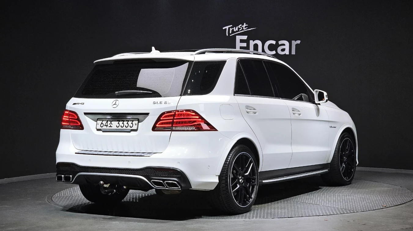 Mercedes-Benz GLE 63 AMG BURMESTER | DVD | 360, снимка 4 - Автомобили и джипове - 54948834