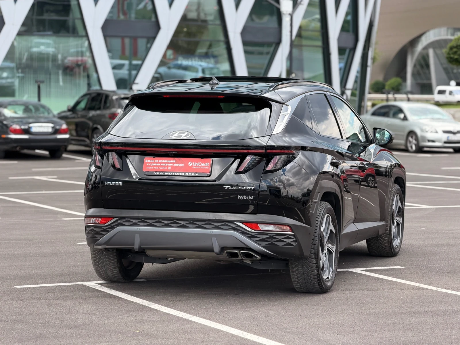 Hyundai Tucson 1.6Hybrid FULL Лизинг през Уникредит по 320 евро, снимка 6 - Автомобили и джипове - 54976636