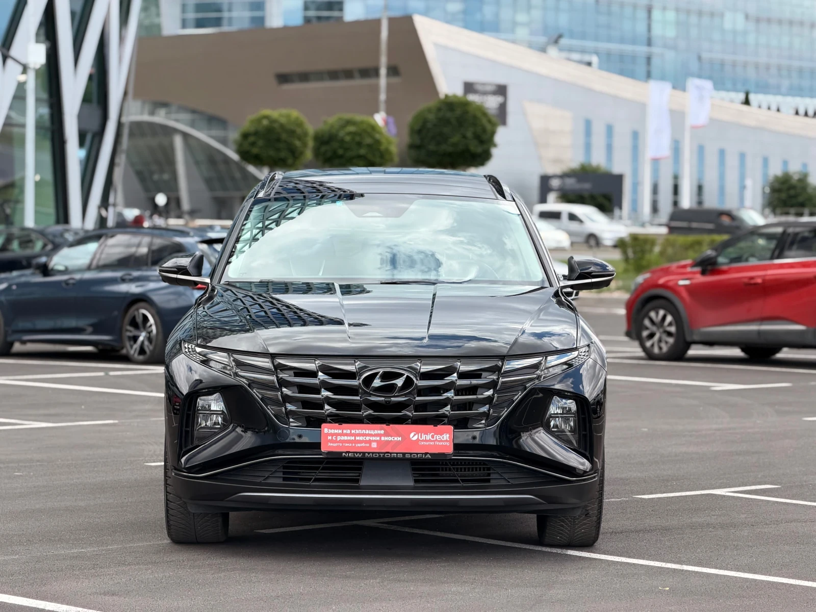 Hyundai Tucson 1.6Hybrid FULL Лизинг през Уникредит по 320 евро, снимка 2 - Автомобили и джипове - 54976636