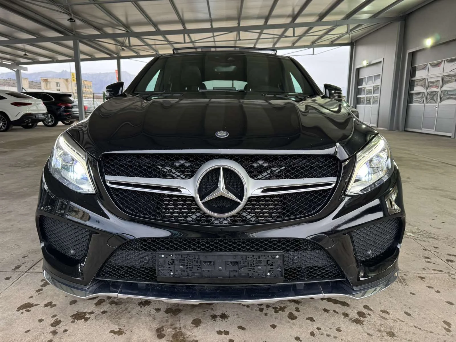 Mercedes-Benz GLE 350 d* 258ps* 4M* 9G* COUPE* AMG Line* Distr* Pano* , снимка 8 - Автомобили и джипове - 55257185
