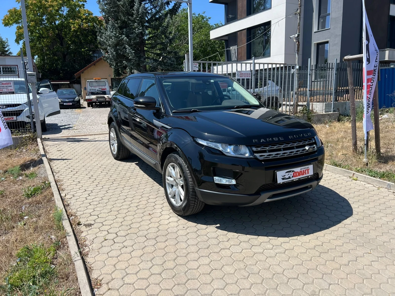Land Rover Range Rover Evoque 2.2TD4/AVTOMAT, снимка 3 - Автомобили и джипове - 55506446