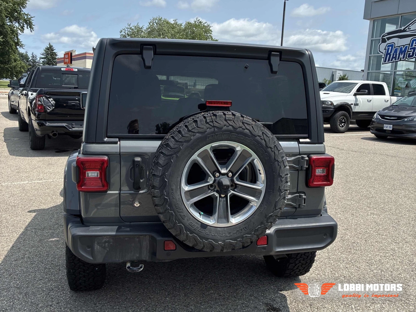 Jeep Wrangler, снимка 4 - Автомобили и джипове - 56128453