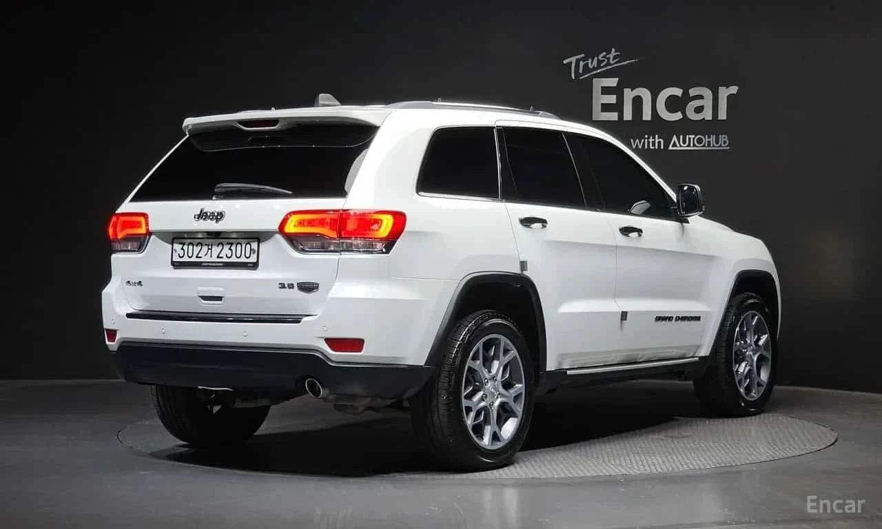 Jeep Grand cherokee, снимка 2 - Автомобили и джипове - 56690148