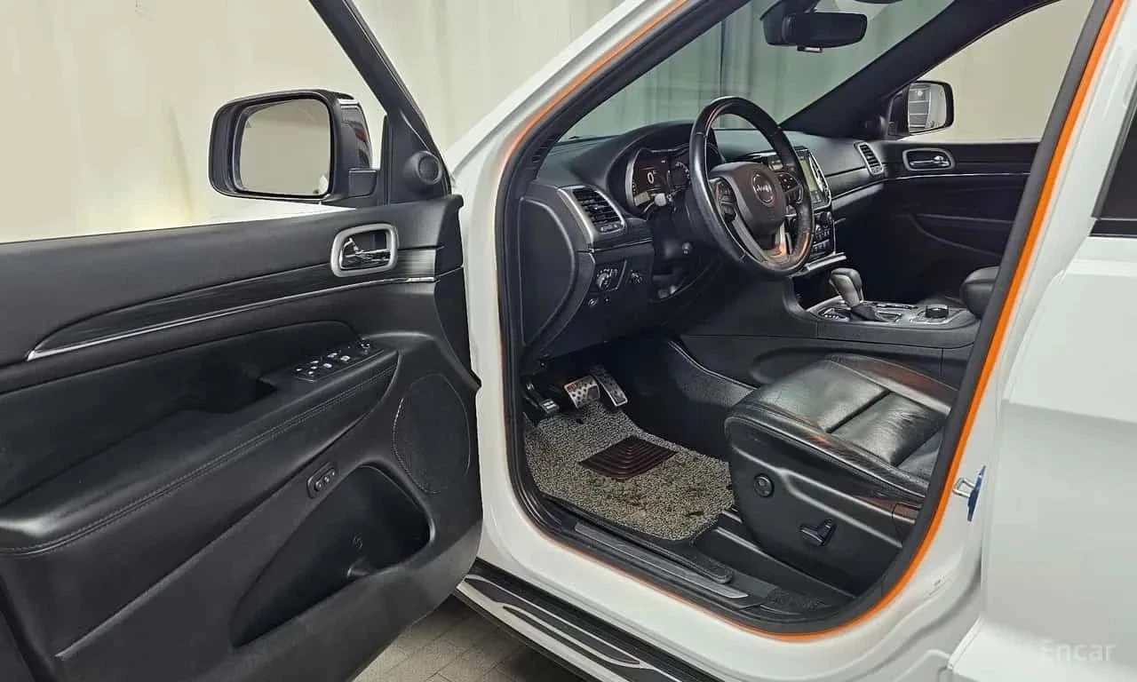 Jeep Grand cherokee, снимка 10 - Автомобили и джипове - 56690148