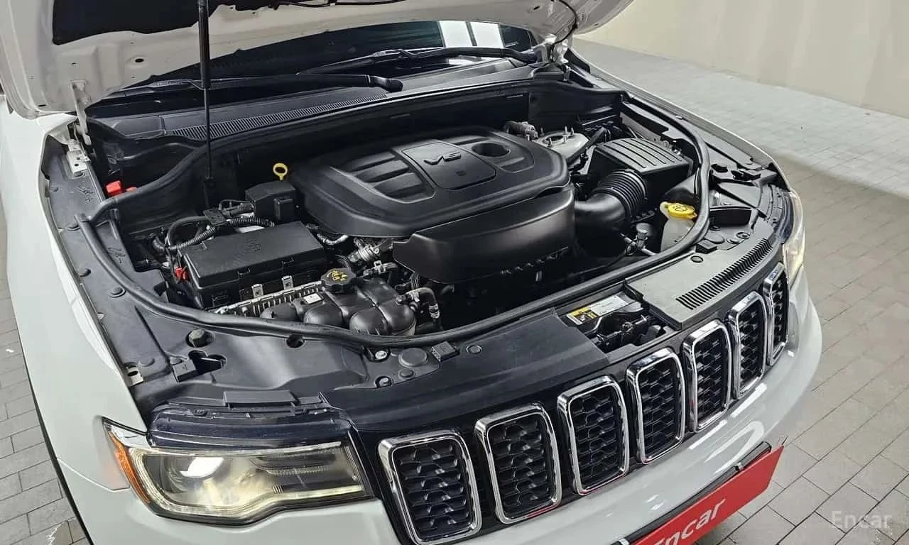 Jeep Grand cherokee, снимка 6 - Автомобили и джипове - 56690148
