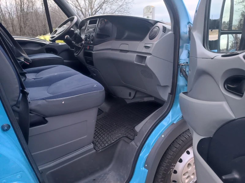 Iveco Daily 35S14 НОВ ВНОС , снимка 11 - Бусове и автобуси - 52664361
