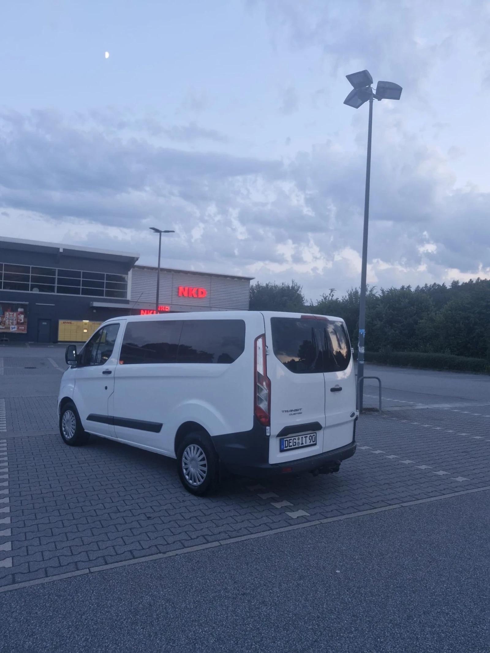 Ford Transit Custom Сервизна история, Пътник 8+ 1!, снимка 10 - Бусове и автобуси - 55016765