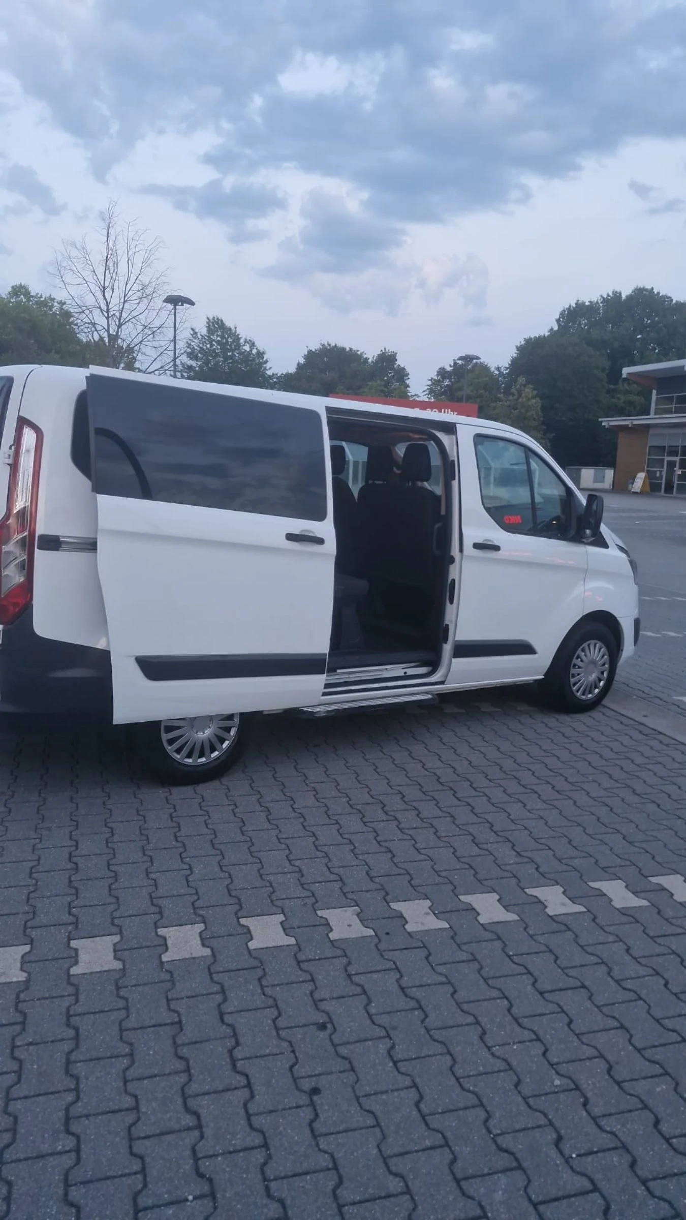 Ford Transit Custom Сервизна история, Пътник 8+ 1!, снимка 4 - Бусове и автобуси - 55016765