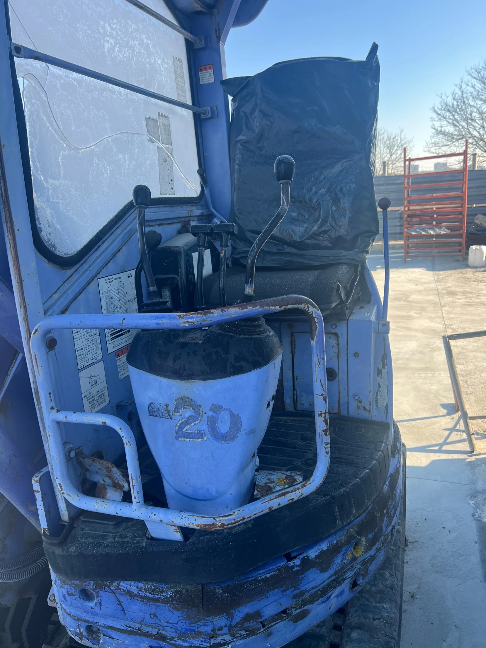 Багер Komatsu PC28UU    2E - изображение 2