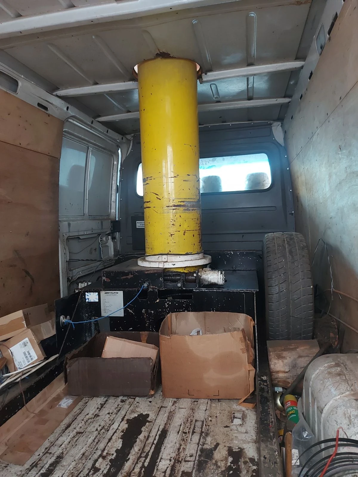 Автовишка Друга марка VW Lt 35, снимка 4 - Индустриална техника - 53922909